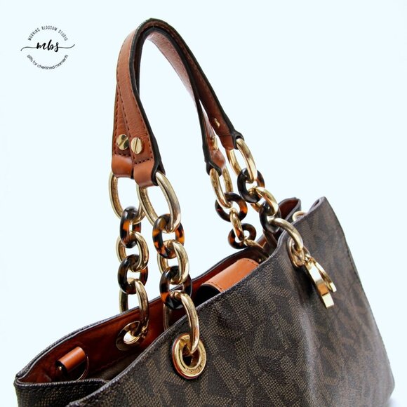 Michael Kors Cynthia Signature Medium Satchel - Picture 7 of 13